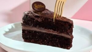 إذا كنت تبحث عن الفخامة في الطعم… أهلاً بك في عالم Supreme 